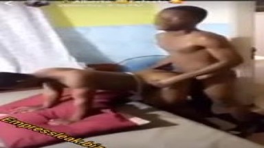 Shs girl from kumasi cries as two boys play her gala