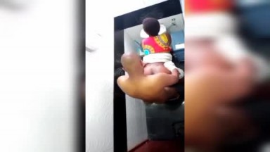 Shop manager caught fucking a student in a toilet